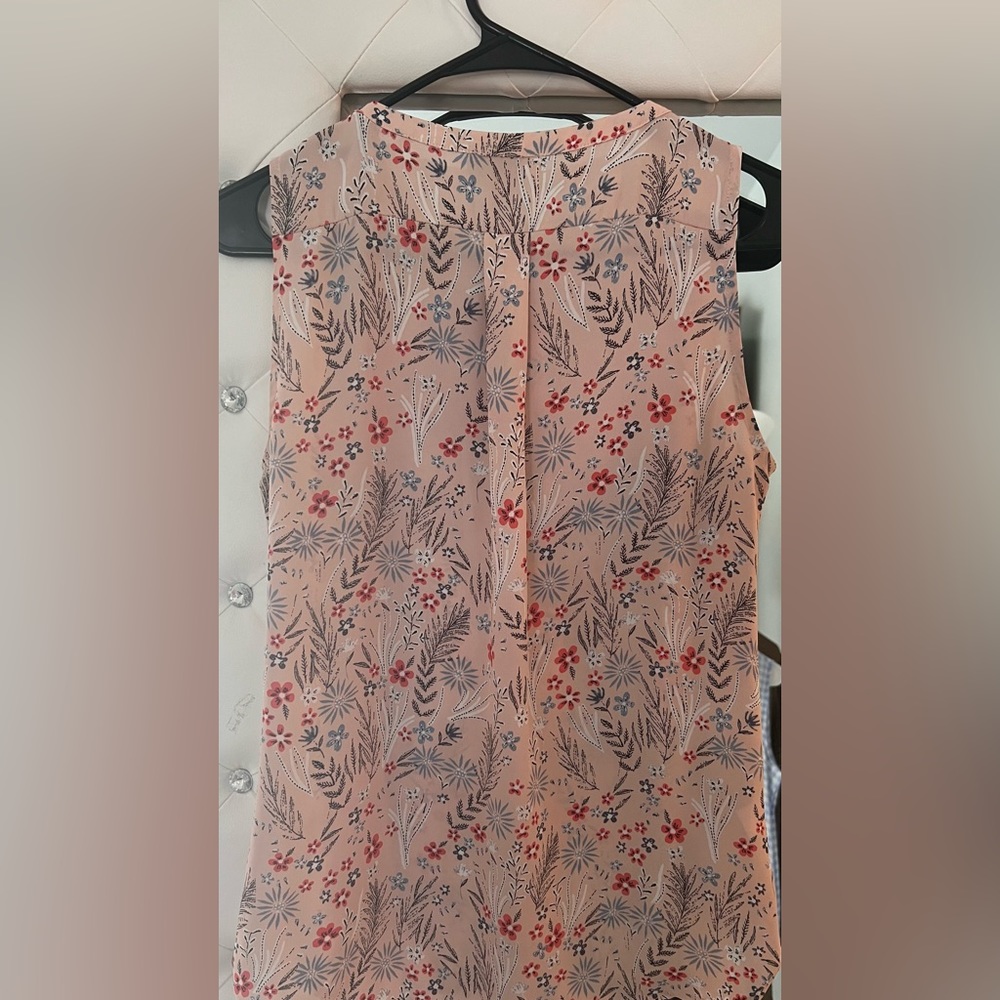 Loft Lightweight Floral Spring Sleeveless Top Size XS